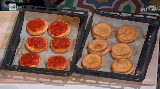 Pizzette per il buffet di Fulvio Marino