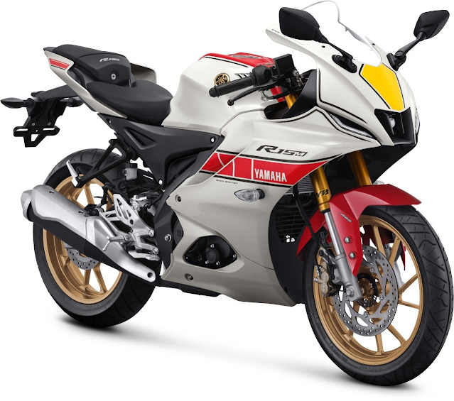 Yamaha All New R15 Connected