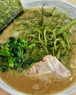 ラーメン,家系ラーメン,茎わかめラーメン