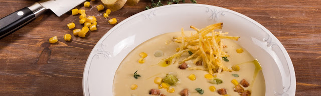 Βελουτέ σούπα με πατάτα, πράσο & μπέικον