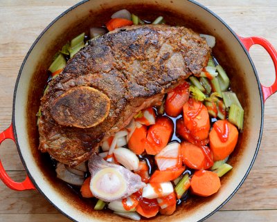 Whole roast for Slow-Cooked or Slow Cooker Pot Roast ♥ KitchenParade.com, four easy tricks for tender, moist and flavorful pot roast. Low Carb. Weight Watchers friendly.