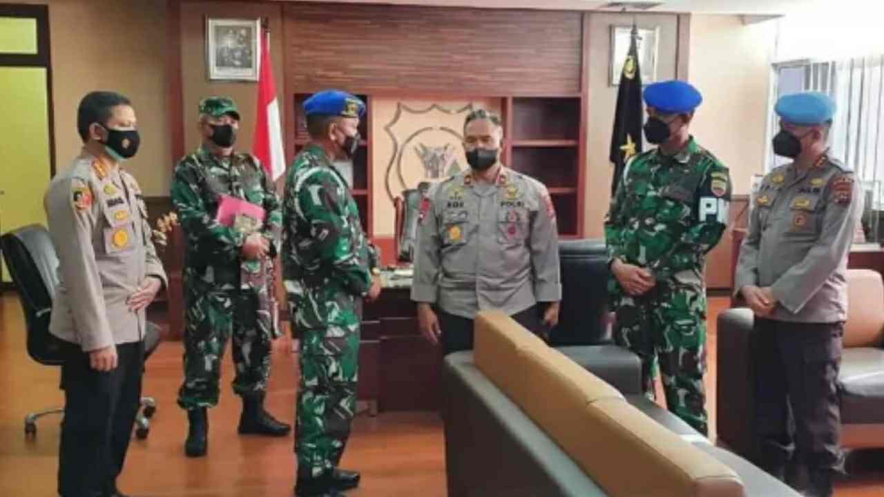 Tingkatkan Soliditas dan Sinergitas TNI-Polri, Danpomdam I/BB Silahturahmi Dengan Polda Sumbar
