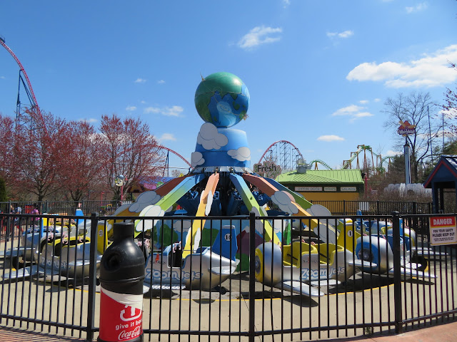 Kidzopolis Zoom Jets Ride Six Flags New England