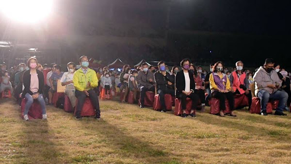 建縣300大放藝彩 福爾摩沙馬戲團在彰化縣立體育場演出