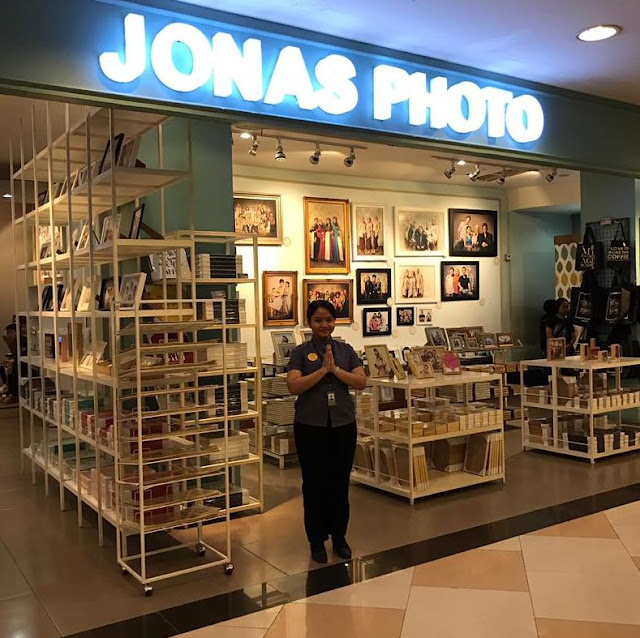 Jonas photo bandung