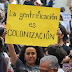 El gobierno de la Ciudad de México convocó a una asamblea de vecinos de las colonias Roma-Condesa para abordar la manifestación en contra de la gentrificación del pasado viernes, donde se registraron actos de violencia contra negocios en la alcaldía Cuauhtémoc. Durante la asamblea encabezada por integrantes del gabinete de gobierno de la Ciudad de México, las autoridades escucharon propuestas de las y los vecinos para combatir el proceso de gentrificación como poner impuestos a las rentas de extranjeros, regular las aplicaciones que permiten rentar la vivienda e incluso imponer precios diferenciados para mexicanos y extranjeros. Tomás Pliego, secretario de Participación Ciudadana del gobierno capitalino, señaló que la violencia fue propiciada por un grupo de provocadores y reiteró que el Gobierno de la CDMX está en contra de la xenofobia, el racismo y el clasismo. Entre las y los funcionarios que acompañaron a Pliego estuvo el Secretario de Gobierno de la CDMX, Césa