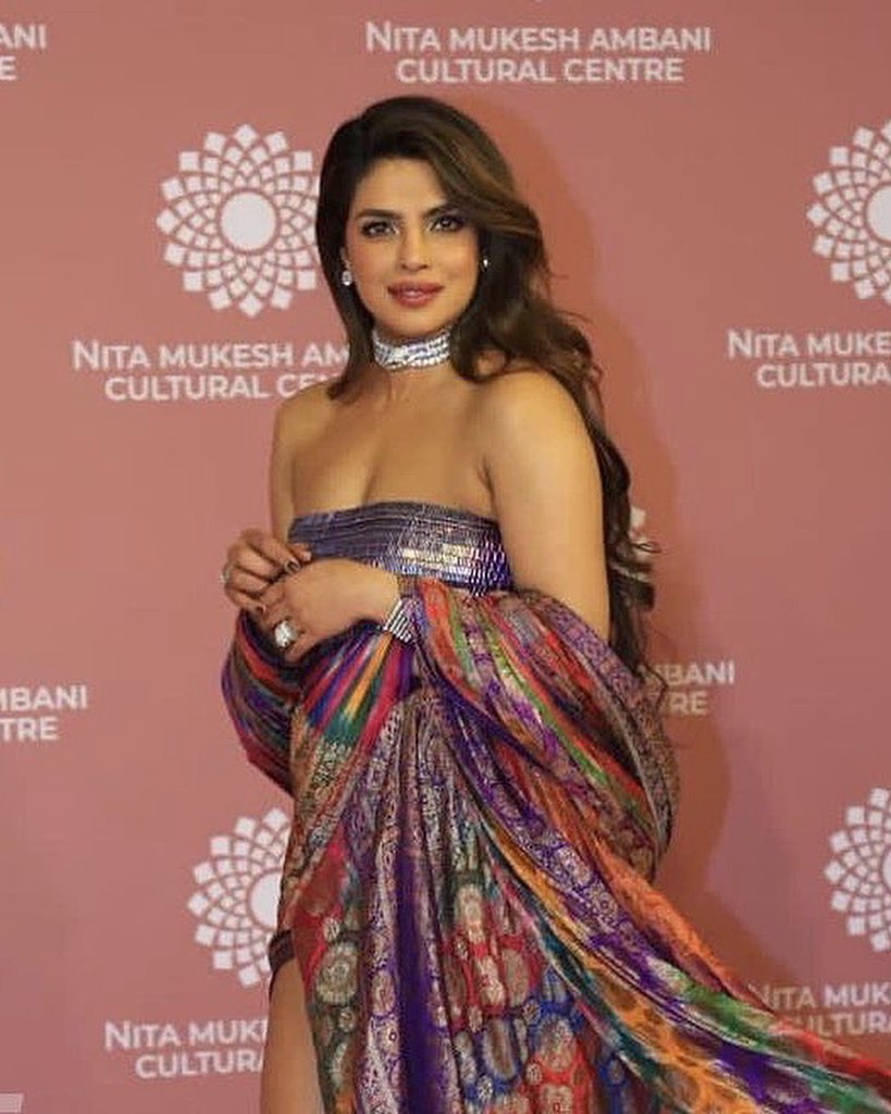 Priyanka Chopra's Saree Ensemble: A Perfect Blend of Tradition and Modernity