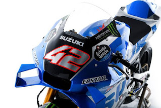 12 Gambar Motor Suzuki Escar MotoGP 2022