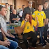 Bolsonaro visita acampamentos na área rural de Samambaia