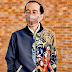 Presiden Jokowi Pamer Outfit dari UMKM Blora, Netizen: Rakyat Gak Makan Jaket, Pak!