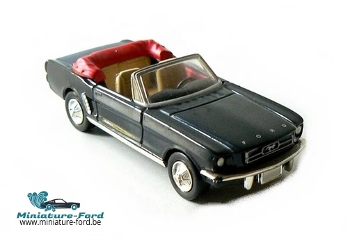 New Ray, Ford Mustang Convertible