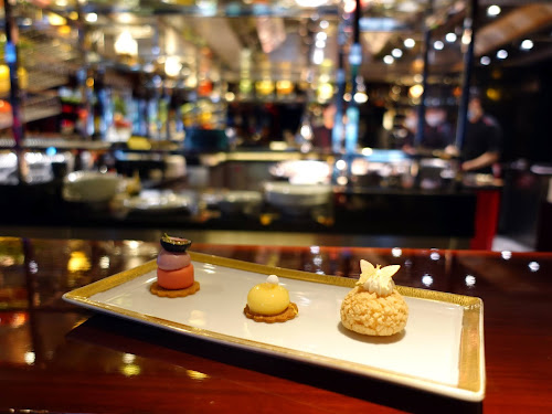 L'Atelier de Joël Robuchon Hong Kong - Petite Fours