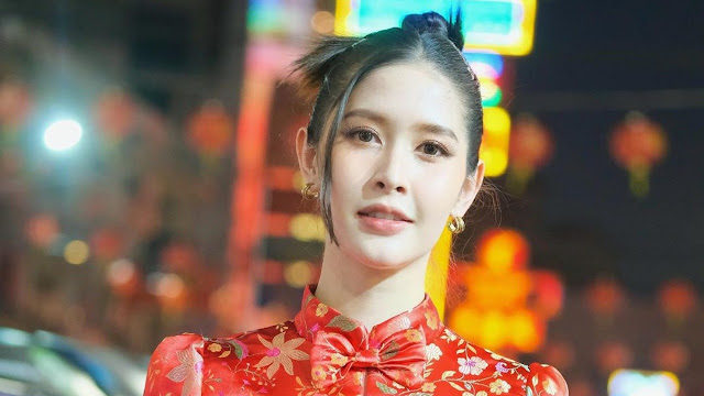 Rock Kwanlada – Most Beautiful Transgender in a Chinese New Year Dress