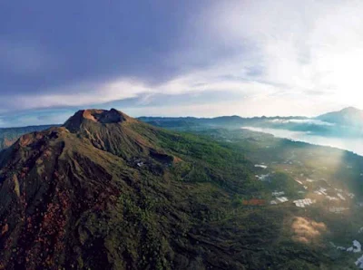 Kaldera-Batur,-Bali:-Global-Geopark-(2012)