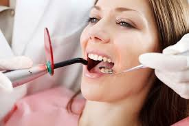 Tooth Extraction: Understanding the Procedure, Pain Management, and Recovery"