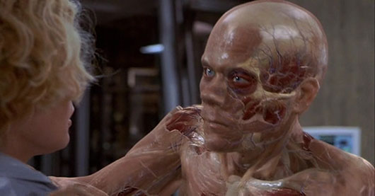 Kevin Bacon CGI en El Hombre sin Sombra