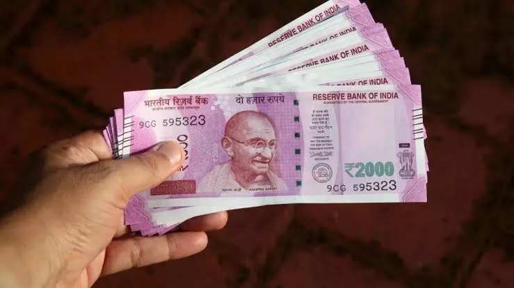 RBI withdraws Rs 2000 note LIVE UPDATES,Rs 2000 note LIVE UPDATES,Rs 2000 note ban news,