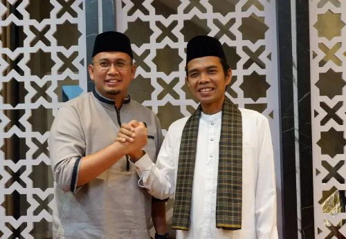 UAS Puji Perjuangan Andre Bolehkan Pramugari Berjilbab