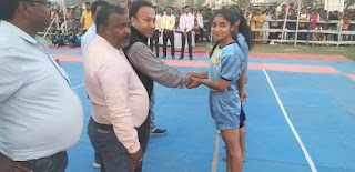 pankaj-singh-encourage-kabaddi-players