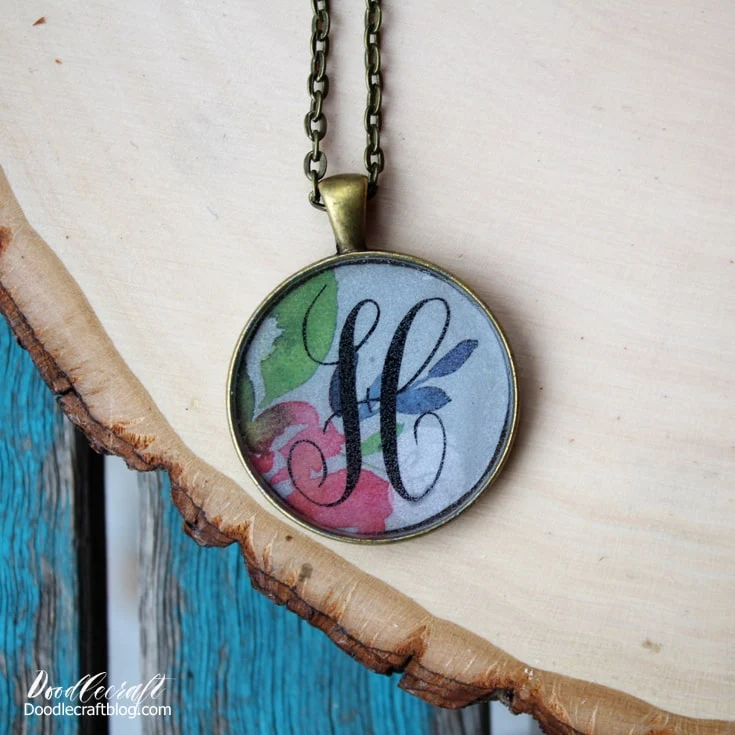 DIY Resin Monogram Necklace with Vinyl