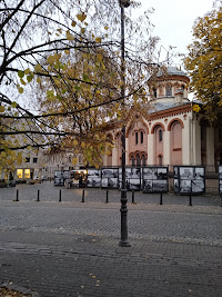 Μοιάζουν με τους Ρώσους και έχουν την ίδια κουλτούρα και εχεμύθεια..