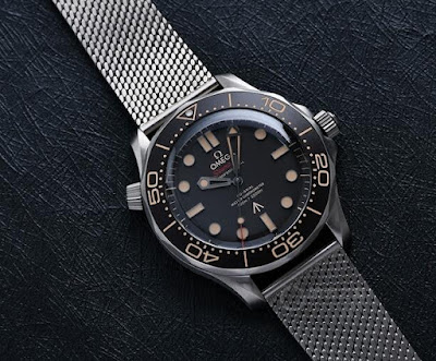 réplica del reloj Omega Seamaster Diver 300007 No Time To Die