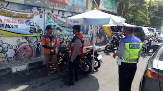 Sambangi Pasar Kranggan, Polsek Jetis Gelar Patroli Dialogis dengan Jukir