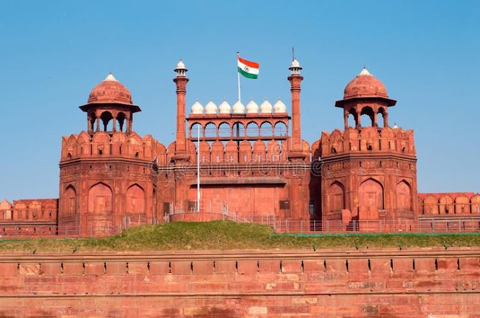 Red fort, Delhi,India|Timing | Ticket Cost |Location | Near By Food | History |Architecture full details
