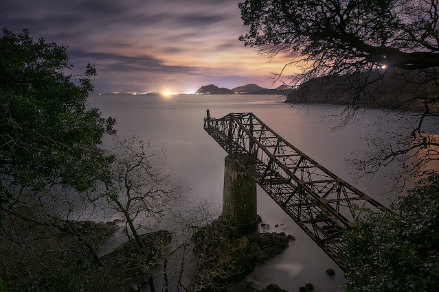 fotografia nocturna en el cargadero de mioño