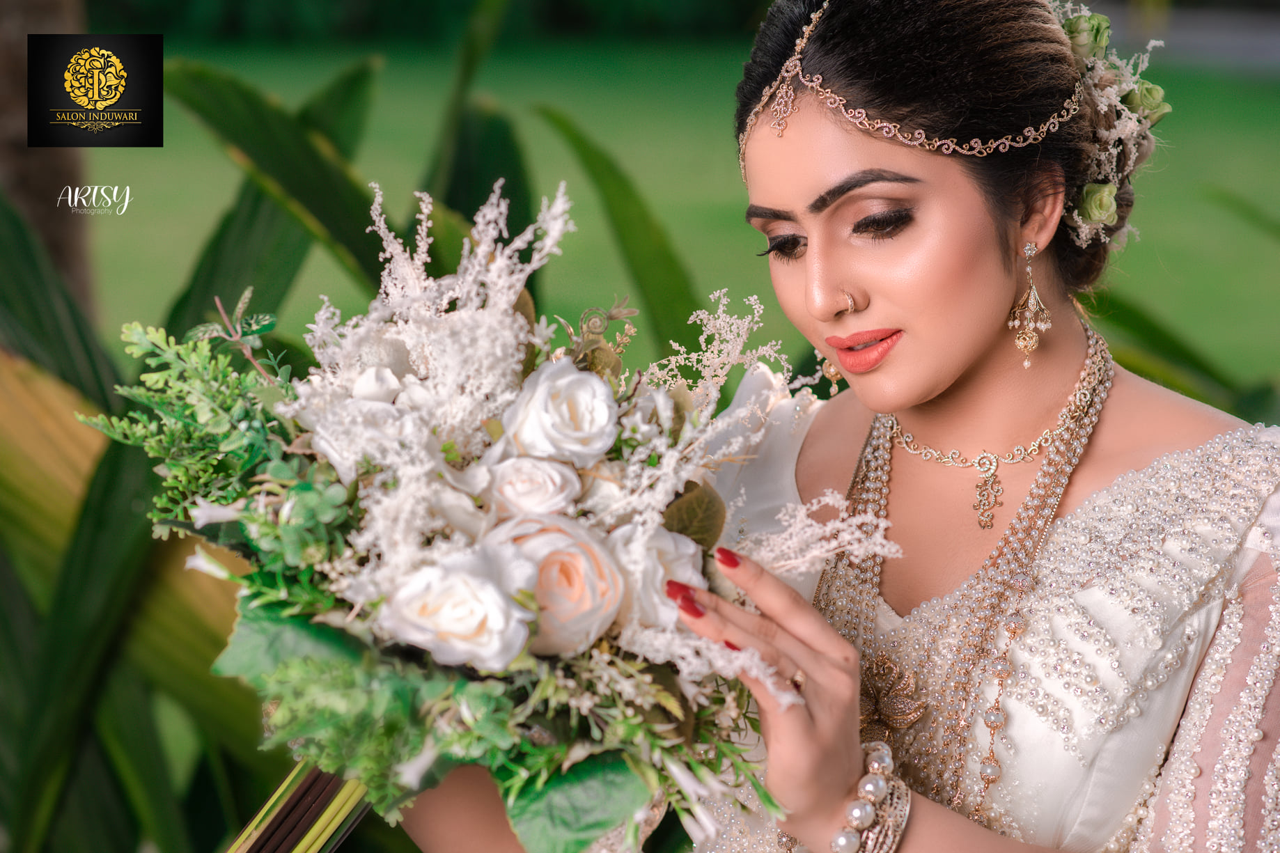 Model Nishi Samaraweera white modern kandyan  bridal photography
