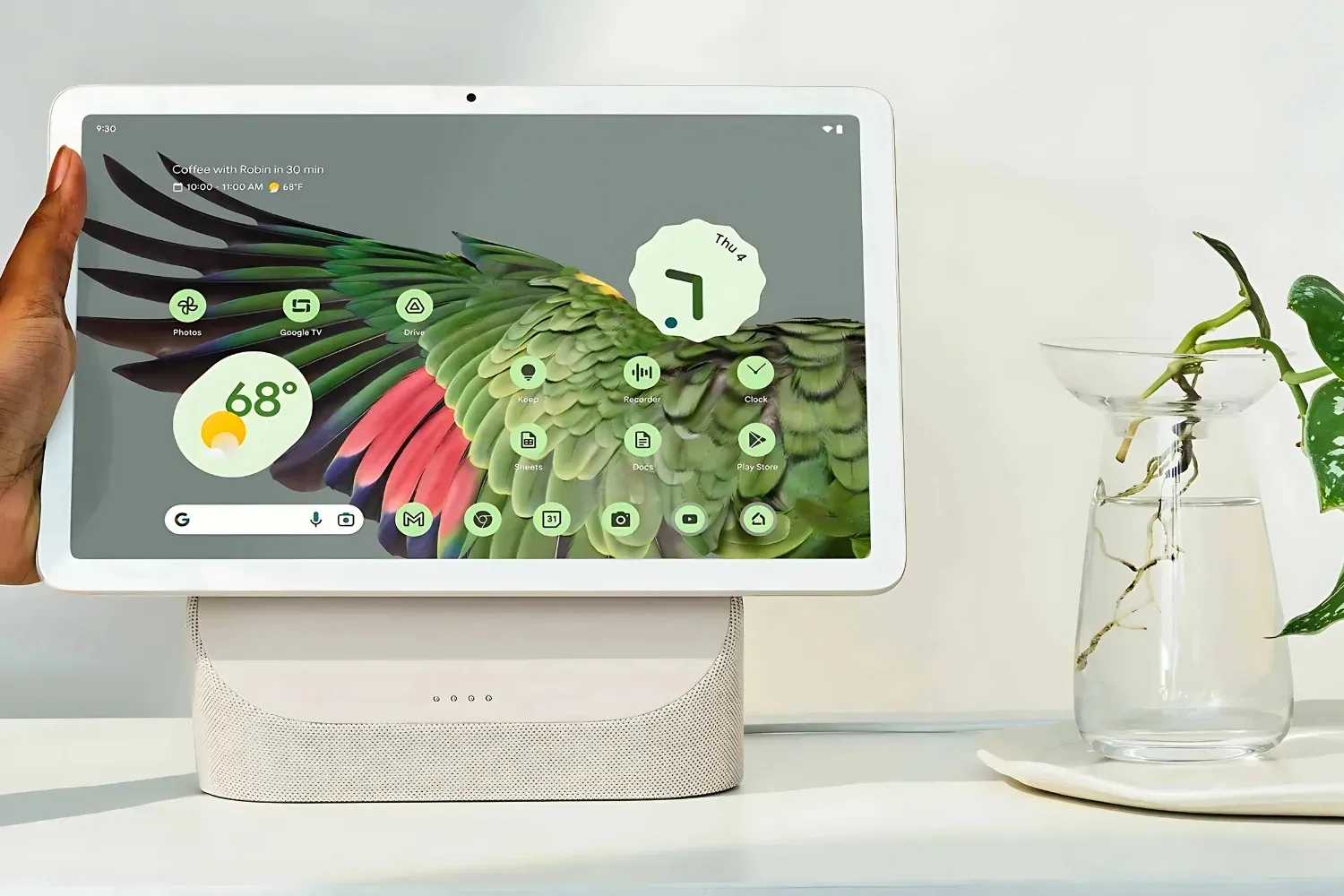 Google releases new Pixel 9's Swirling Petals wallpapers for Pixel Tablet