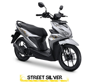 Honda Beat Street Silver