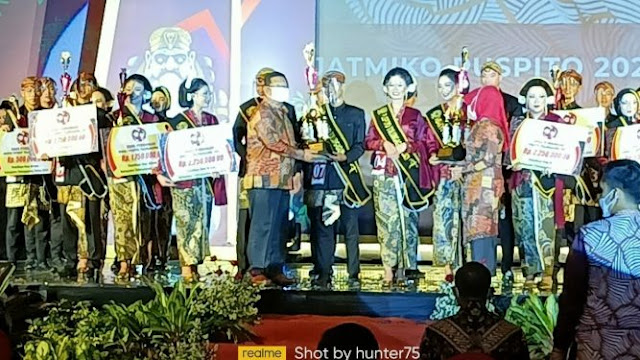 Bupati Tulungagung Drs Maryoto Birowo MM. membuka acara Grand Final pemilihan Duta Wisata Kabupaten Tulungagung tahun 2021