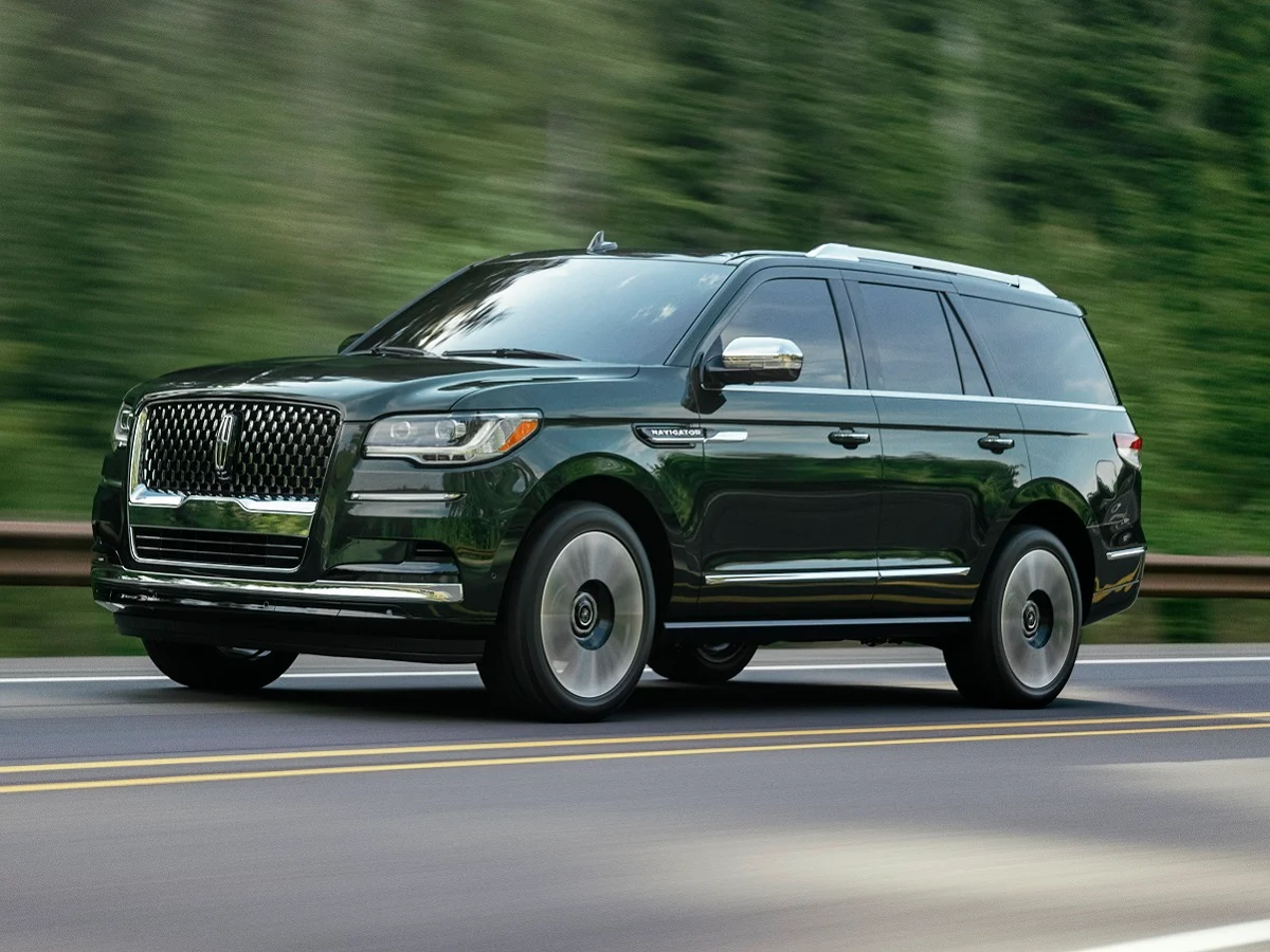 2020 Lincoln Navigator Debuts With 3 Styling Packs, More Standard Tech