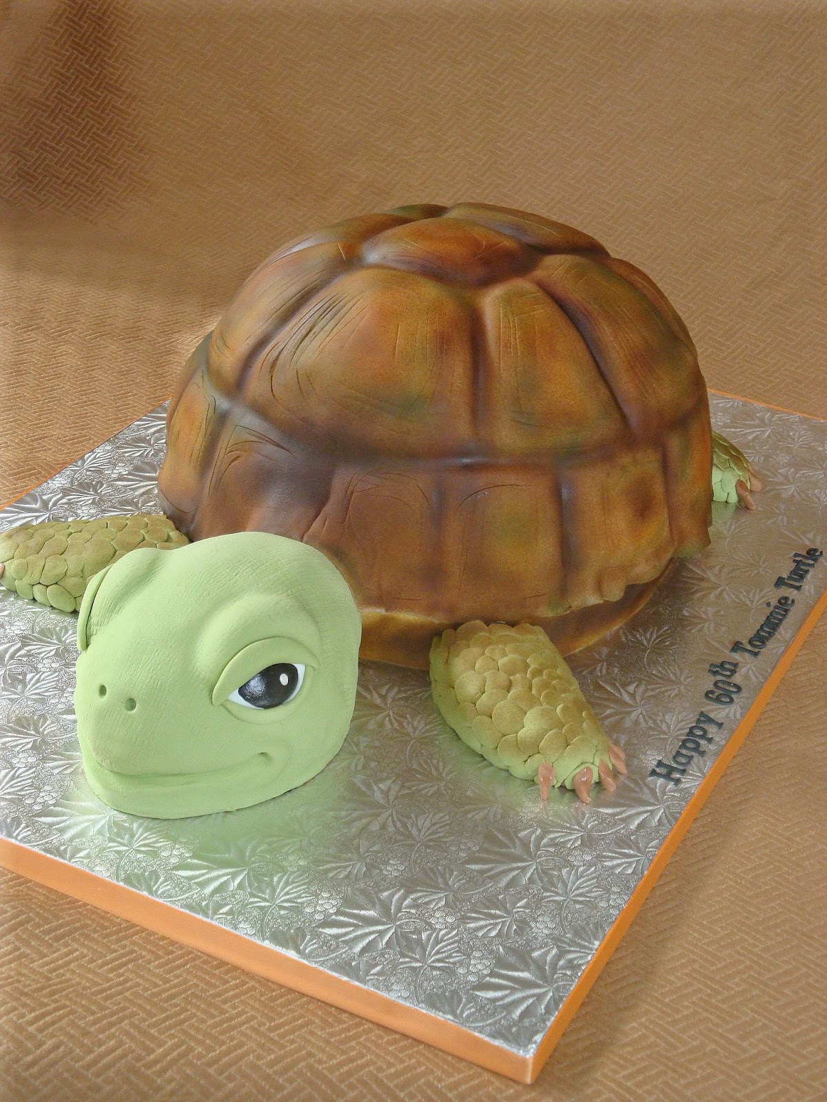 turtle shaped cake