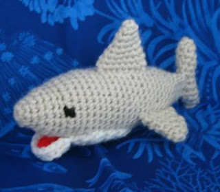 PATRON GRATIS TIBURON AMIGURUMI 50207 🦈