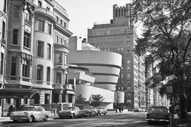 Le 5 opere più amate di Frank Lloyd Wright Il Guggenheim Museum, New York