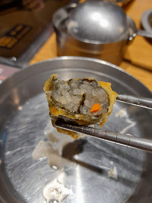 【台北韓式料理】兩餐『 두끼 』重慶店食記！只要329元，韓國年糕火鍋、炸物、魚板湯、飲料無限享用的平價吃到飽！　酥炸海苔捲