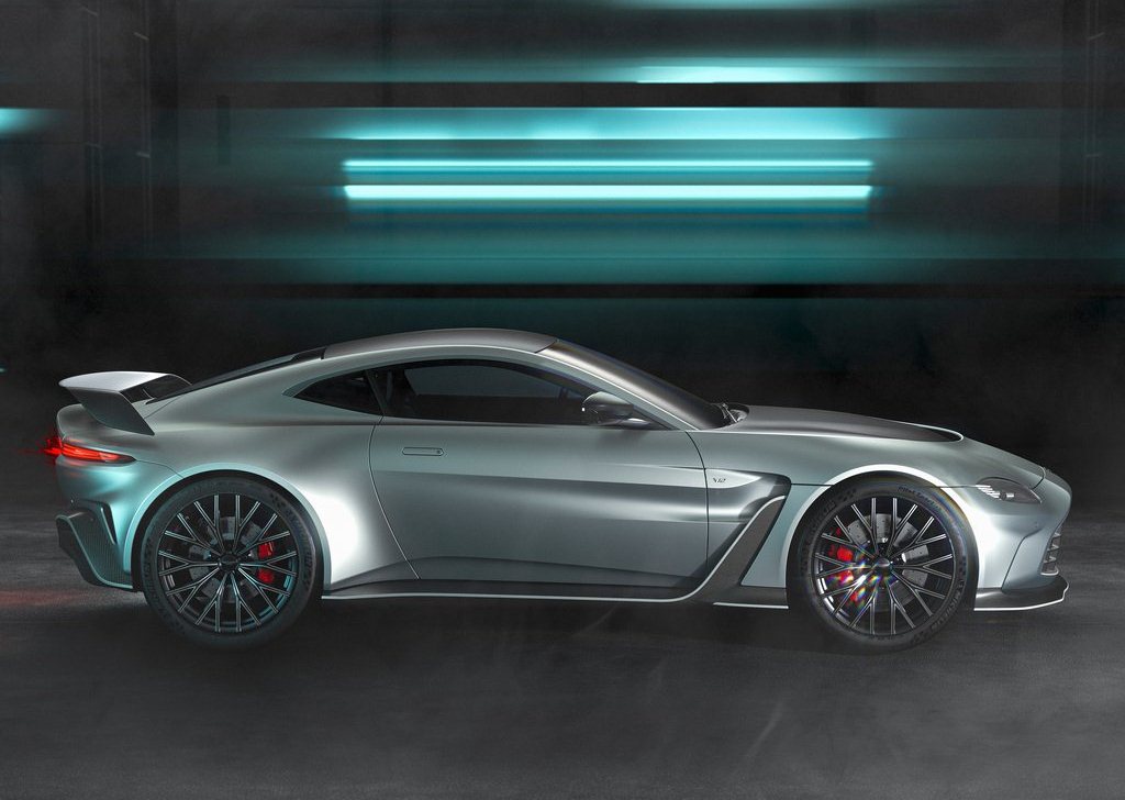 2023 Aston Martin V12 Vantage