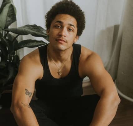Corteon Moore (Actor): Age, Birthday, Height, Family, Bio, Facts, And Much More.