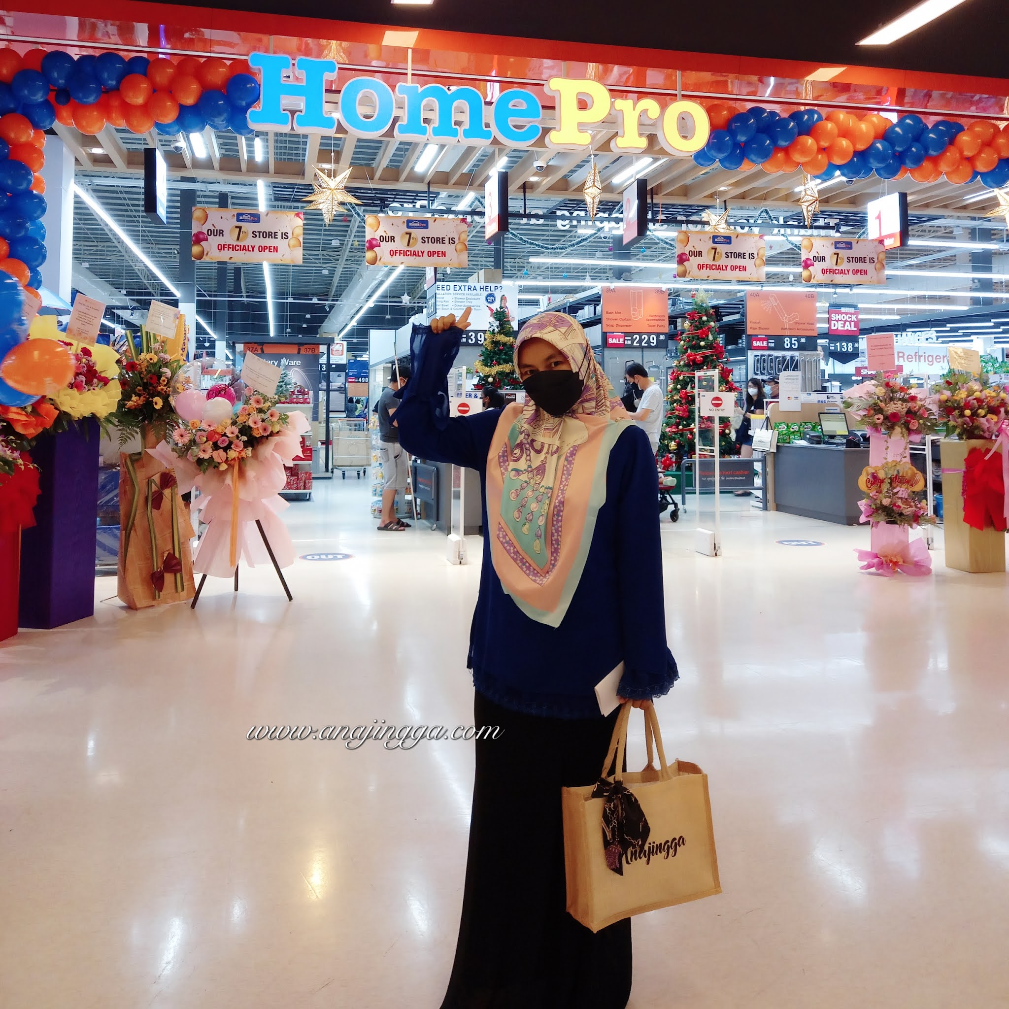 Homepro mutiara damansara