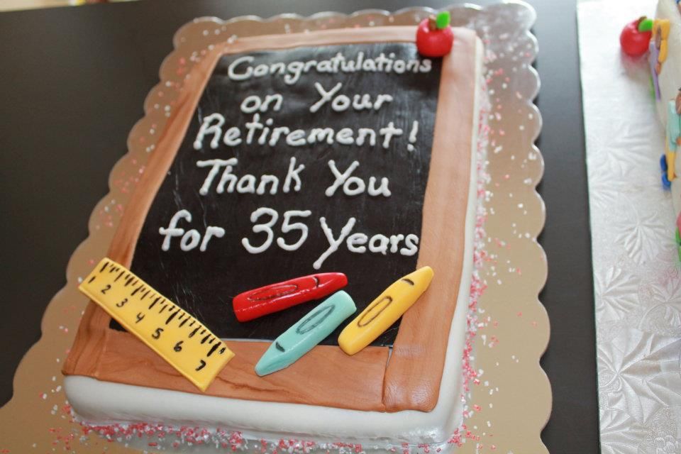 retirement cakes ideas