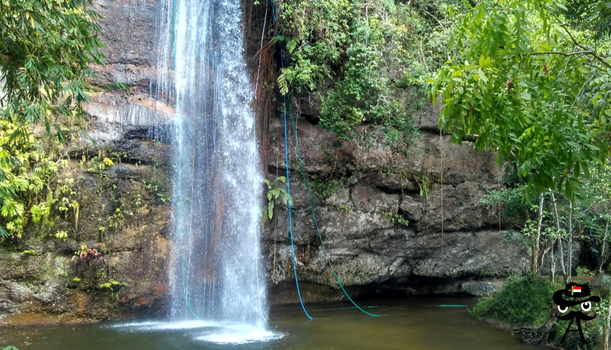 The beauty of Tanjaro Waterfall