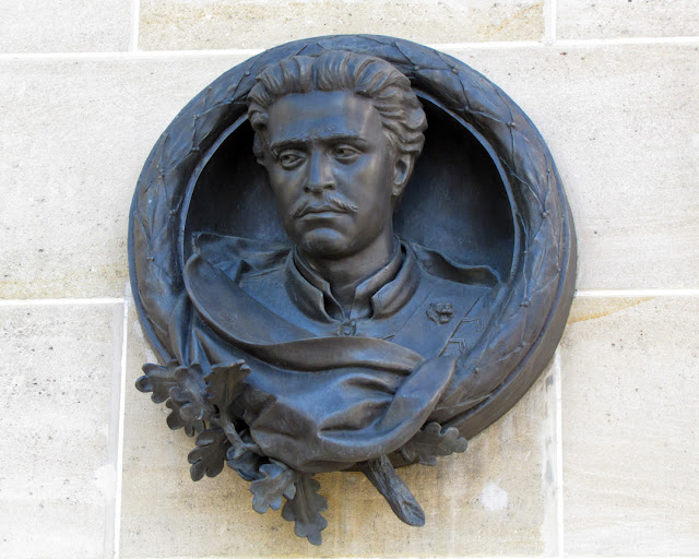 Васил Левски, Vasil Levski, Embassy of Bulgaria, place de la Résistance, Paris