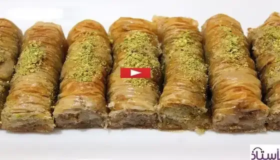 Steps-for-making-baklava-sticks-with-walnuts