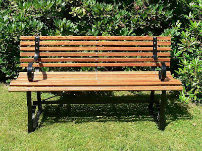 Add Beauty and Function To Your Garden With a Bench