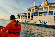 KMP Wicitra Dharma Kandas Di Bui Merah Luar Pelabuhan Khayangan