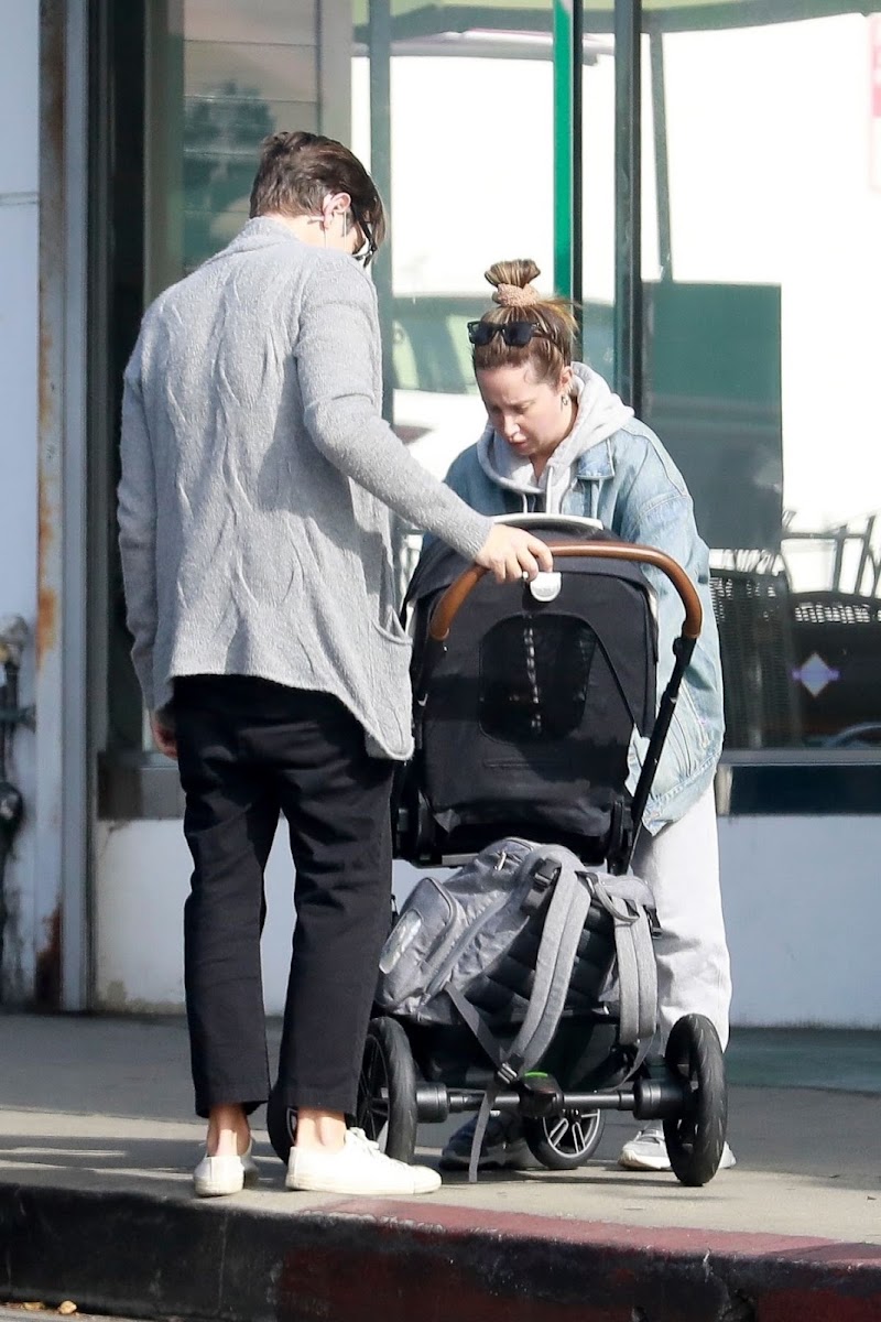Ashley Tisdale and Christopher French Out with Their Baby in Los Feiz 20 Nov-2021