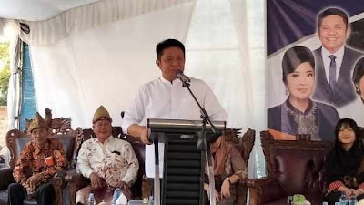 Jalin Silaturahmi, H.Herman Deru Kunjungi Desa Padang Lengkuas Kabupaten Lahat