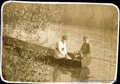 photo ancienne : un dimanche à la campagne vers 1890